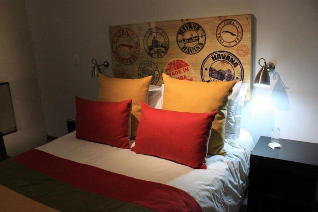 Yalla Yalla Boutique Hotel Witbank Exterior photo